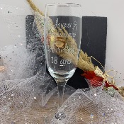Verre flûte à champagne personnalisé joyeux anniversaire avec âge