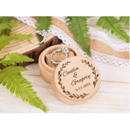 Boîte à alliance de mariage en bois personnalisée
