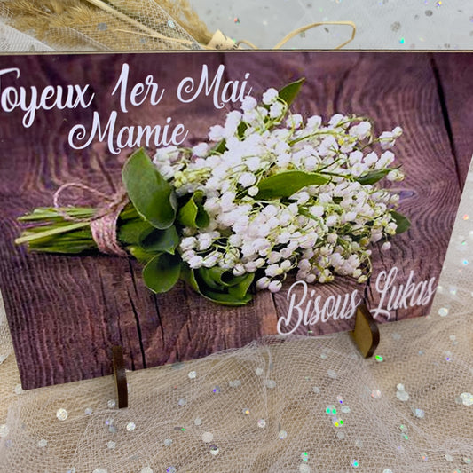 Carte postale 1er mai en bois personnalisée