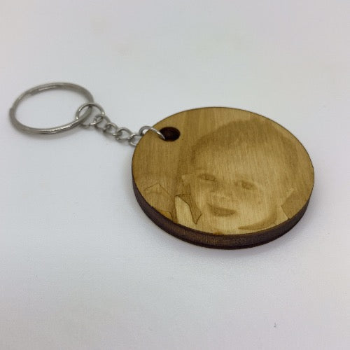 Porte-clé rond visage gravé personnalisé
