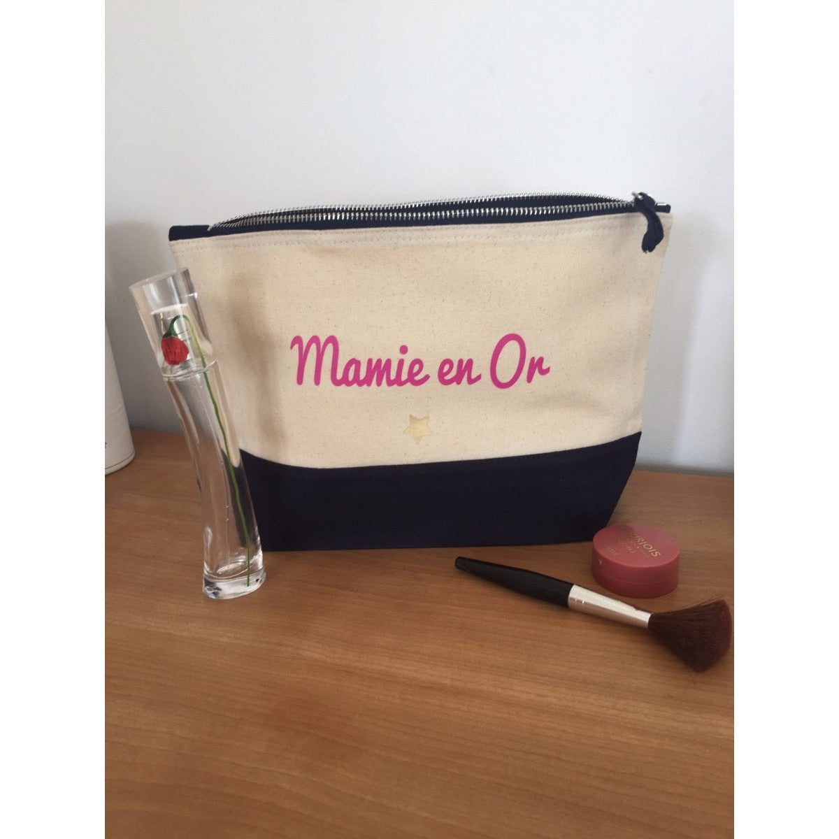 Trousse à maquillage personnalisée mamie en or