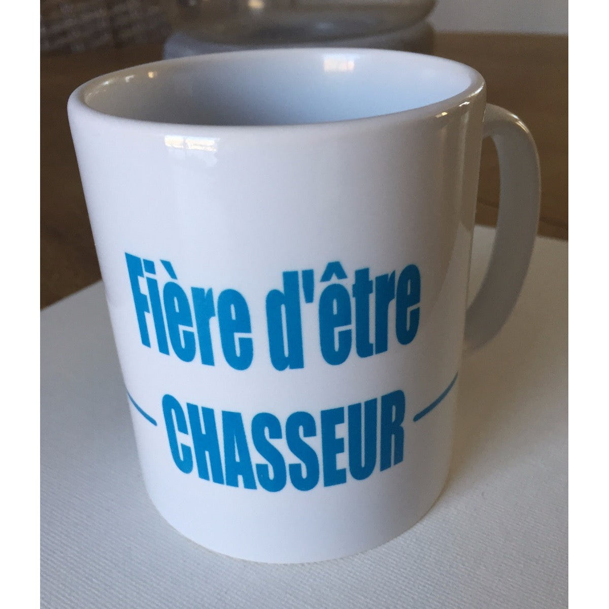 Mug Blanc personnalisé fière d'être chasseur