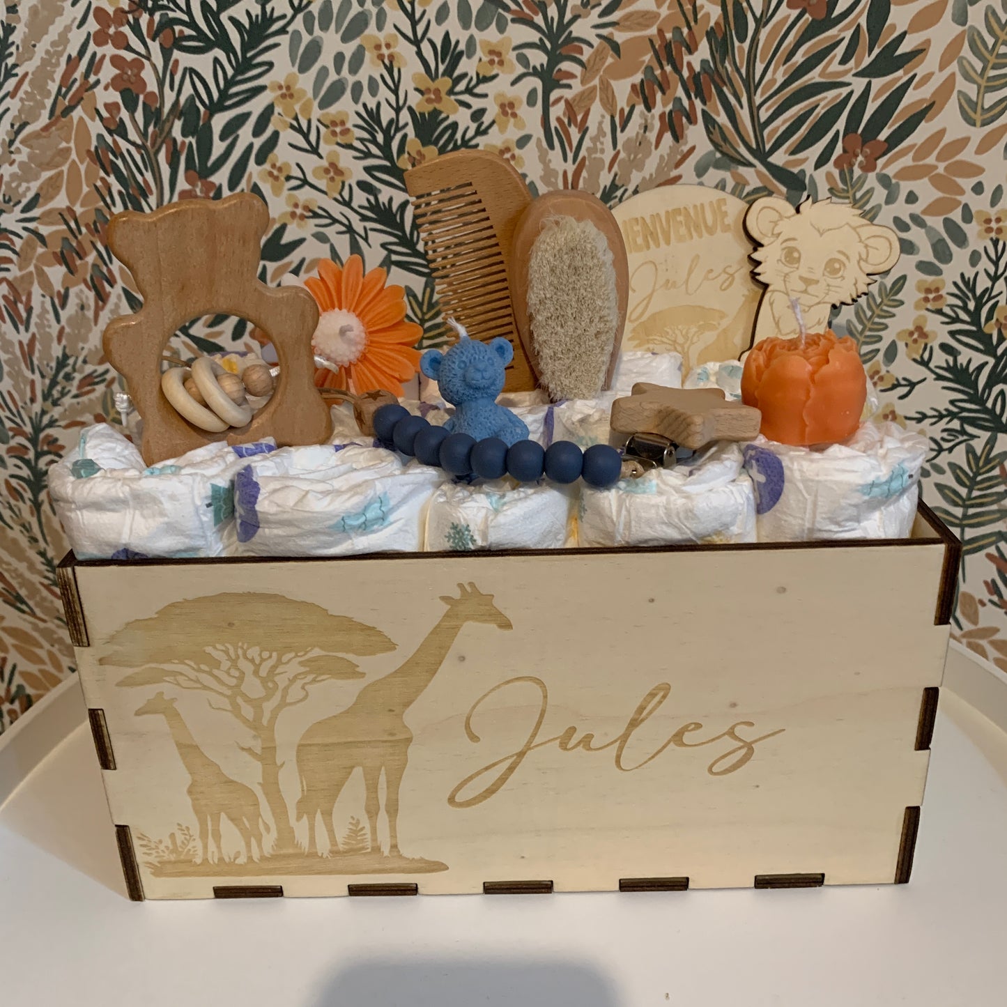 Box de Couches Personnalisée - Coffret Naissance Gravé