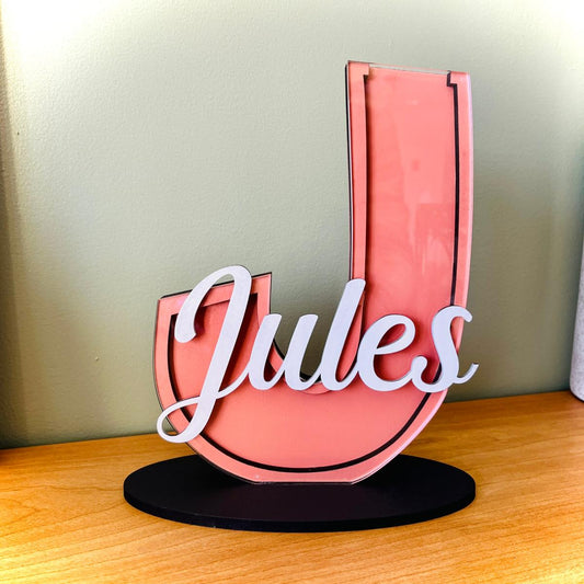 Tirelire en bois et prénom personnalisé