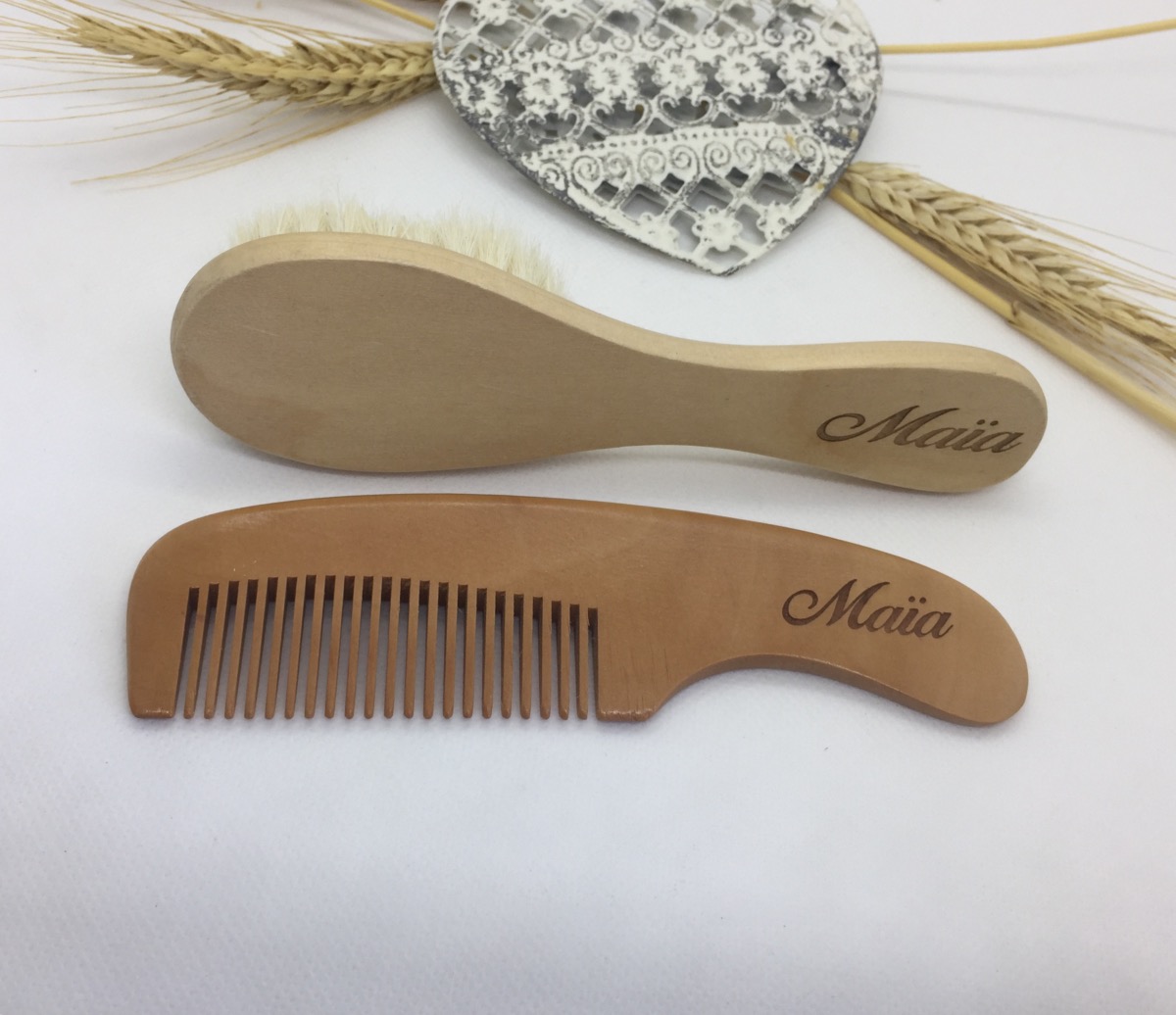 brosse et peigne pour bébé