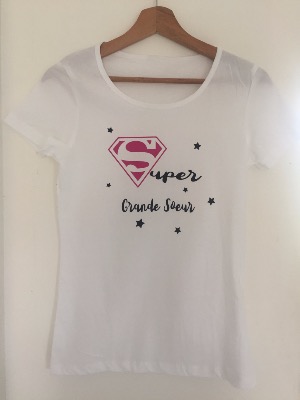 Tee shirt personnalisé grande soeur