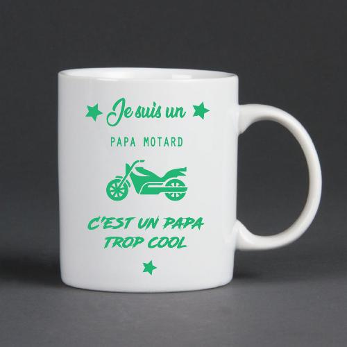 Mug Blanc personnalisé  je suis un papa motard c'est trop cool