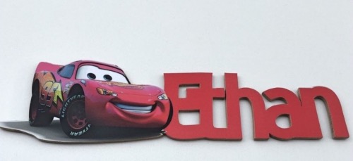 Plaque de porte décoration Cars 2 et prénom personnalisée