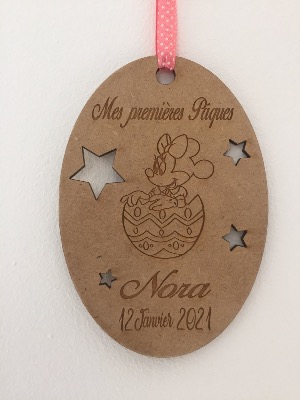 Oeuf de pâques en bois personnalisé