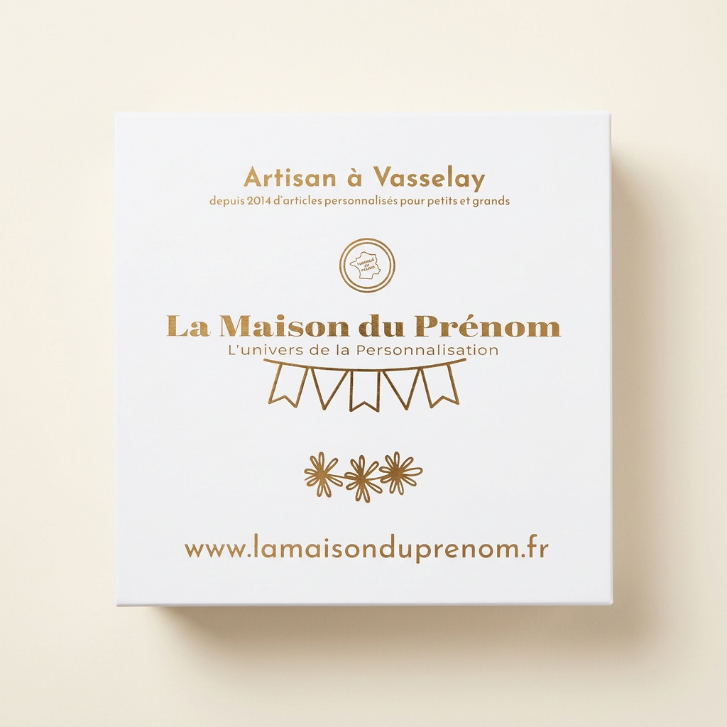 Boîte cadeau fermée La Maison du Prénom
